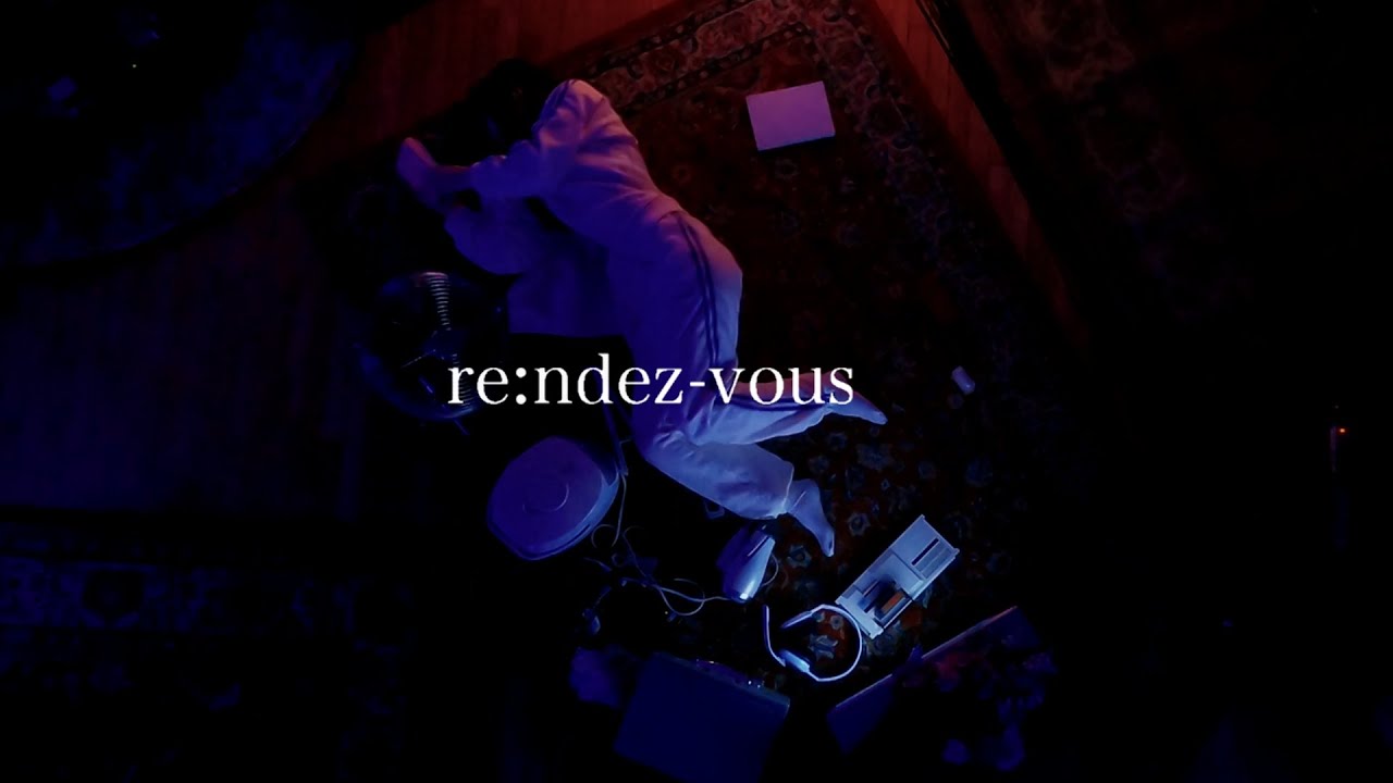 泣き虫☔︎ ONLINE LIVE 『re:ndez-vous』 - YouTube