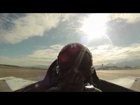Raw Video of Thunderbird F-16 Flight