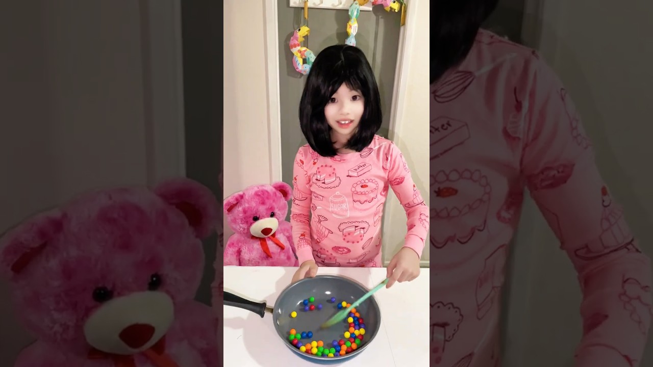 Cute Little Girl Comforted Dad ❤️👧🏻🥴😵‍💫🤪🥰🥹😩😢🤣👍🤢🌈✨✅