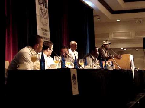 Ottis Anderson, in his next career as an auctioneer at the Giants' 2008 season wrap breakfast. A lot of work and a lot of humor, with odd results. No taker on the first bid so he dropped it and then it ended up selling for more. Fun to watch the honorees' reactions