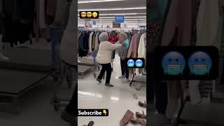 2 Grandmas Fight At Ross