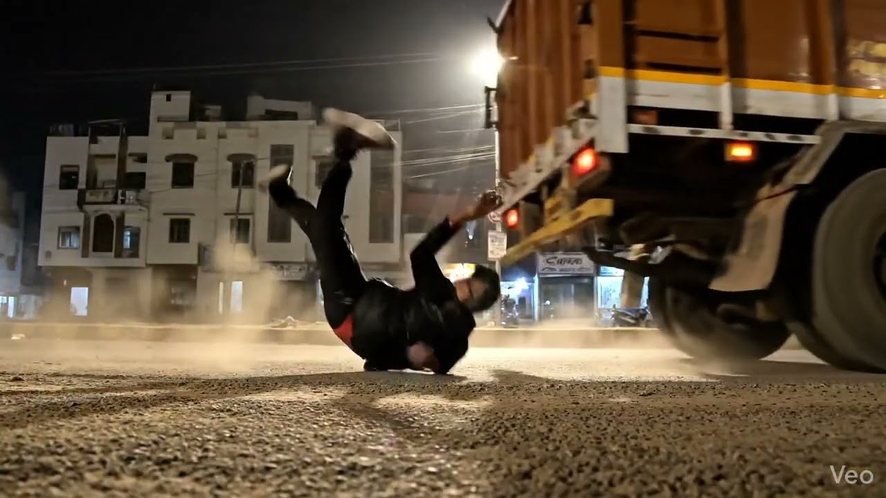 How to make Viral Truck Accident Ai Video | Ai Accident Video kaisebanaye