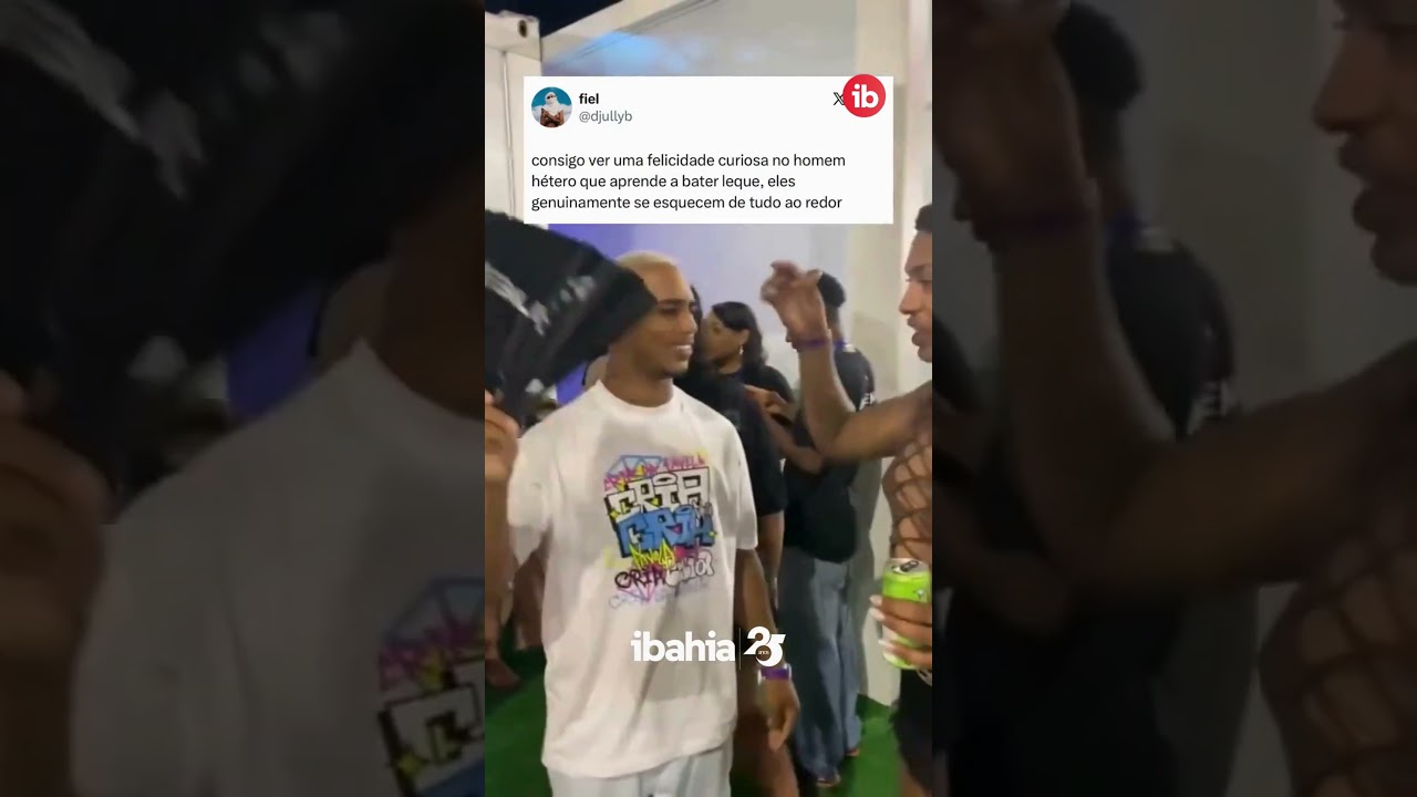 O Kanalha representando a estági quando finalmente aprendeu a 'bater' o leque da forma correta. 