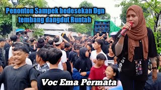 Runtah versi musik jalanan Lombok Ema Vallen Permata