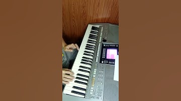 E minor chords scale piano