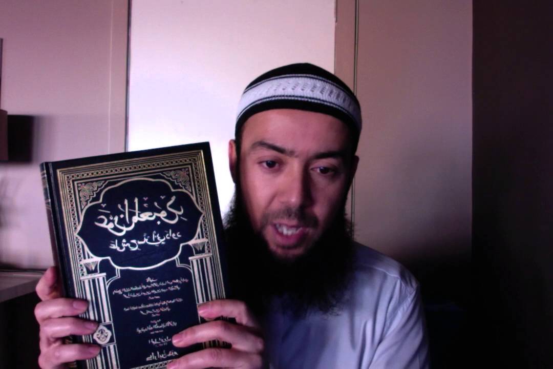 El Coran dice : pegar a las mujeres? (Tahar ibn Ali)