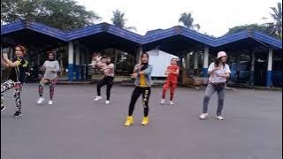 WEDI KARO BOJOMU | Tiktok | Zumba | Workout | Dangdut Indonesia | Senam Kreasi with @ATIMETI13