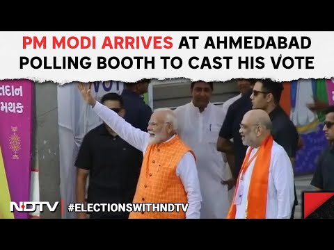 PM Modi Votes | PM Modi Arrives At Ahmedabad Polling Booth To Cast His Vote @NDTV