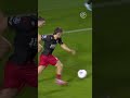 Gyan de Regt met een akka panna 😵‍💫💫