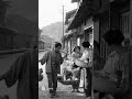 幕末の朝　行商人と長屋の主婦たち　#幕末 #行商人 #天秤棒