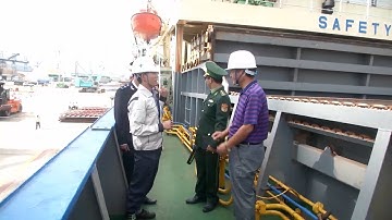 Nỗ lực cải cách hành chính ở vùng cảng biển Quảng Ngãi