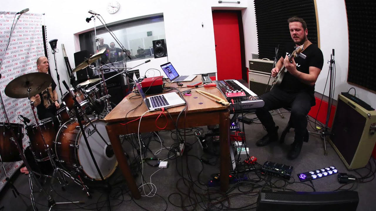 David Kollar & Jozef Ragan CRIME ON THE BUNNY live at Radio FM 11.10.2021