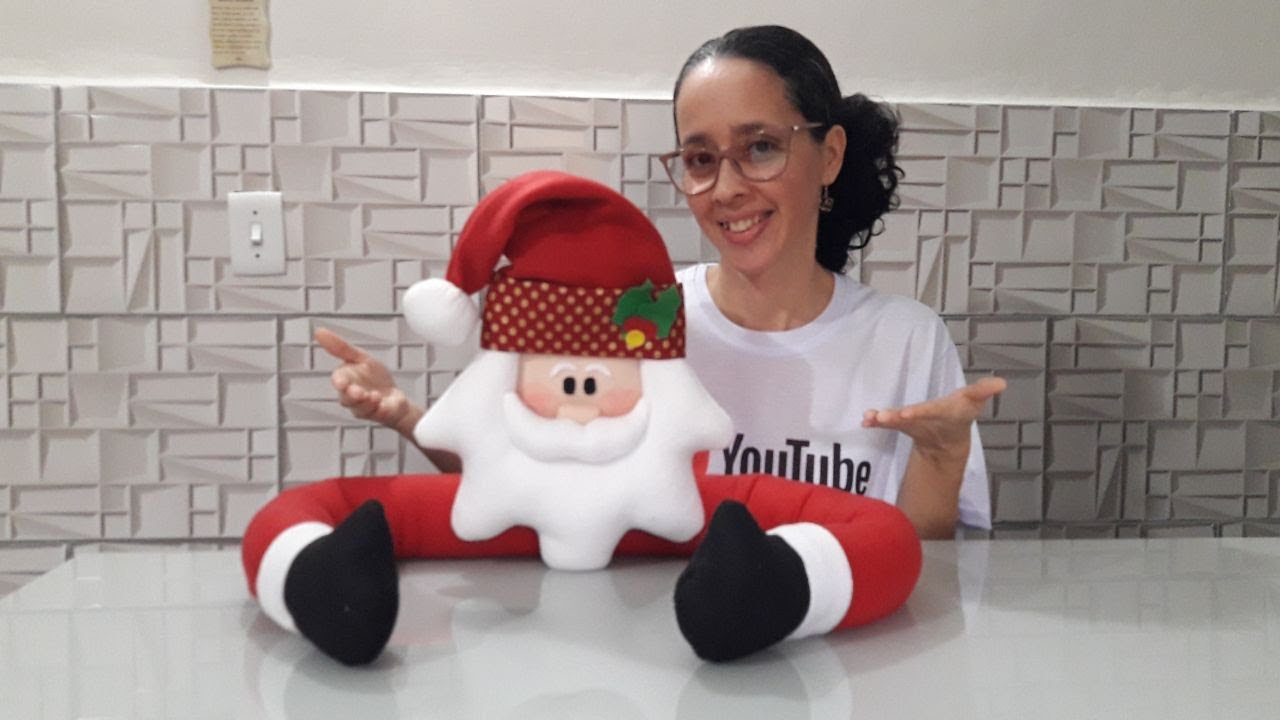 Papai Noel Abraça Árvore - PAPAI NOEL DE LOJA 🤩 - Como Fazer Papai Noel Abraça Árvore - @Fazerarte