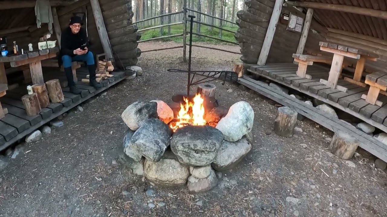 Mopopoikien telttaretki 2025