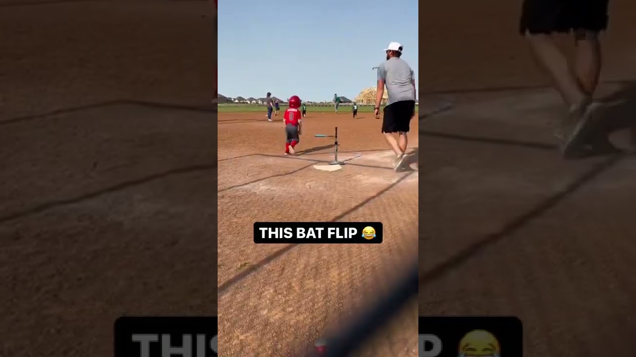 Legendary bat flip 😂😂