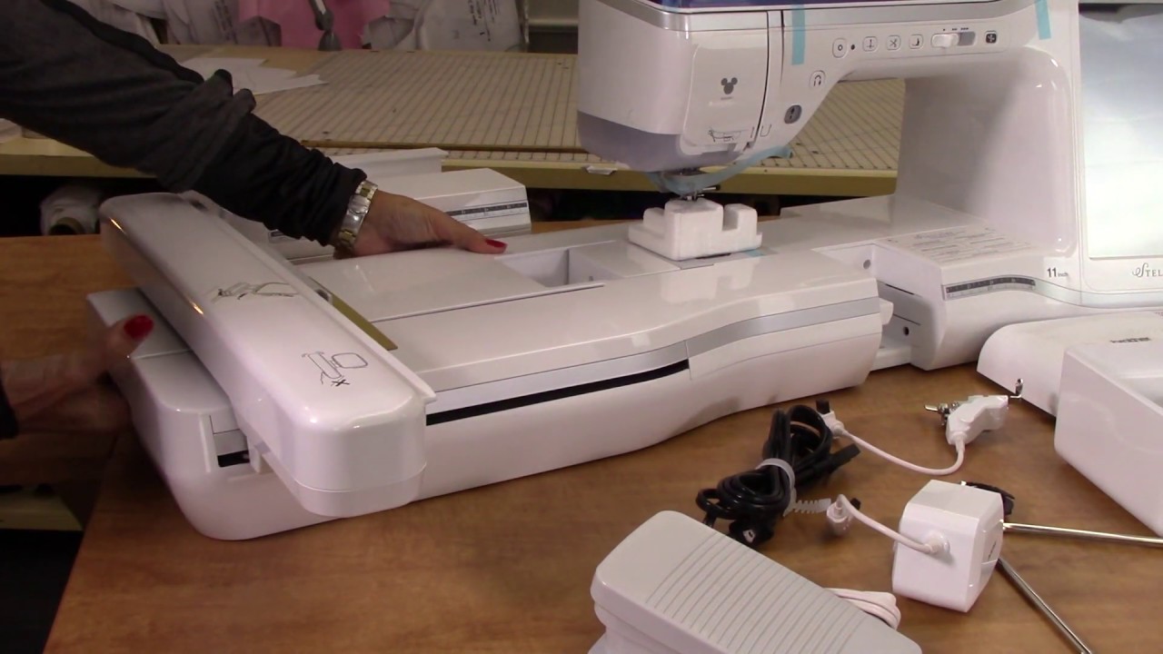 Unboxing my new sewing machine: Brother LB5000 