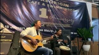 BUDI CILOK | BUKAN BUTIRAN DEBU | AKUSTIK | LIVE | CAFE