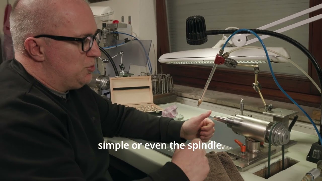 Setup for gemstone carving with diamond tools | Patrick Dreher