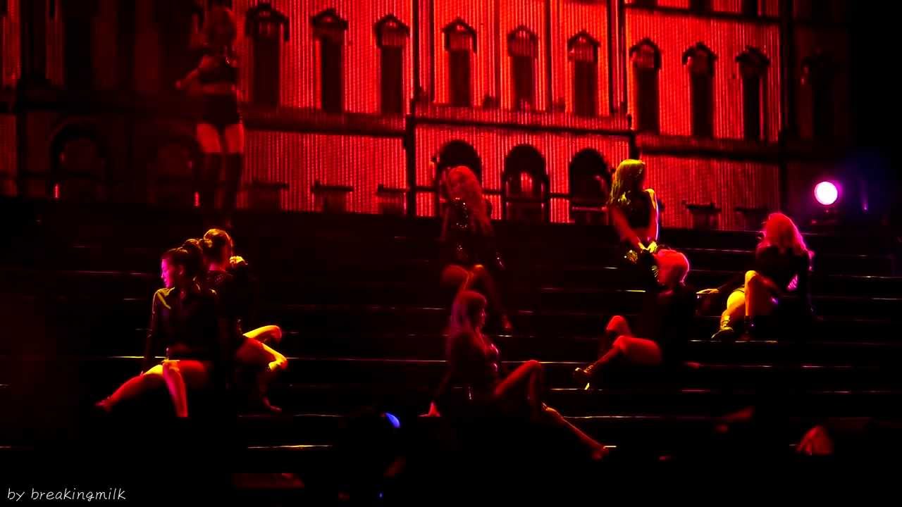 [fancam/직캠] 131221 T-ARA/티아라 Guangzhou concert - I'll go crazy because of you