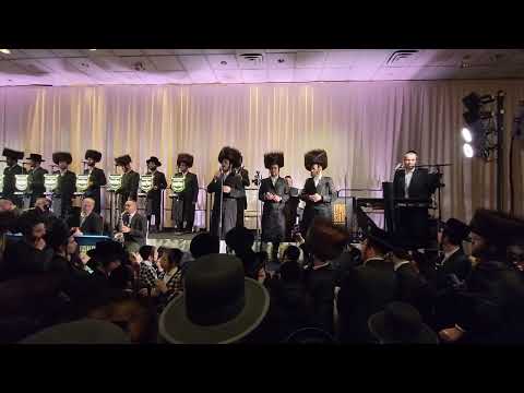 איין לעכטאלע בביצוע מדהים עם זאנוויל ויינברגר-מוטי אילוביץ מיילך בראונשטיין ותזמורת של הרשי לאנגסאם