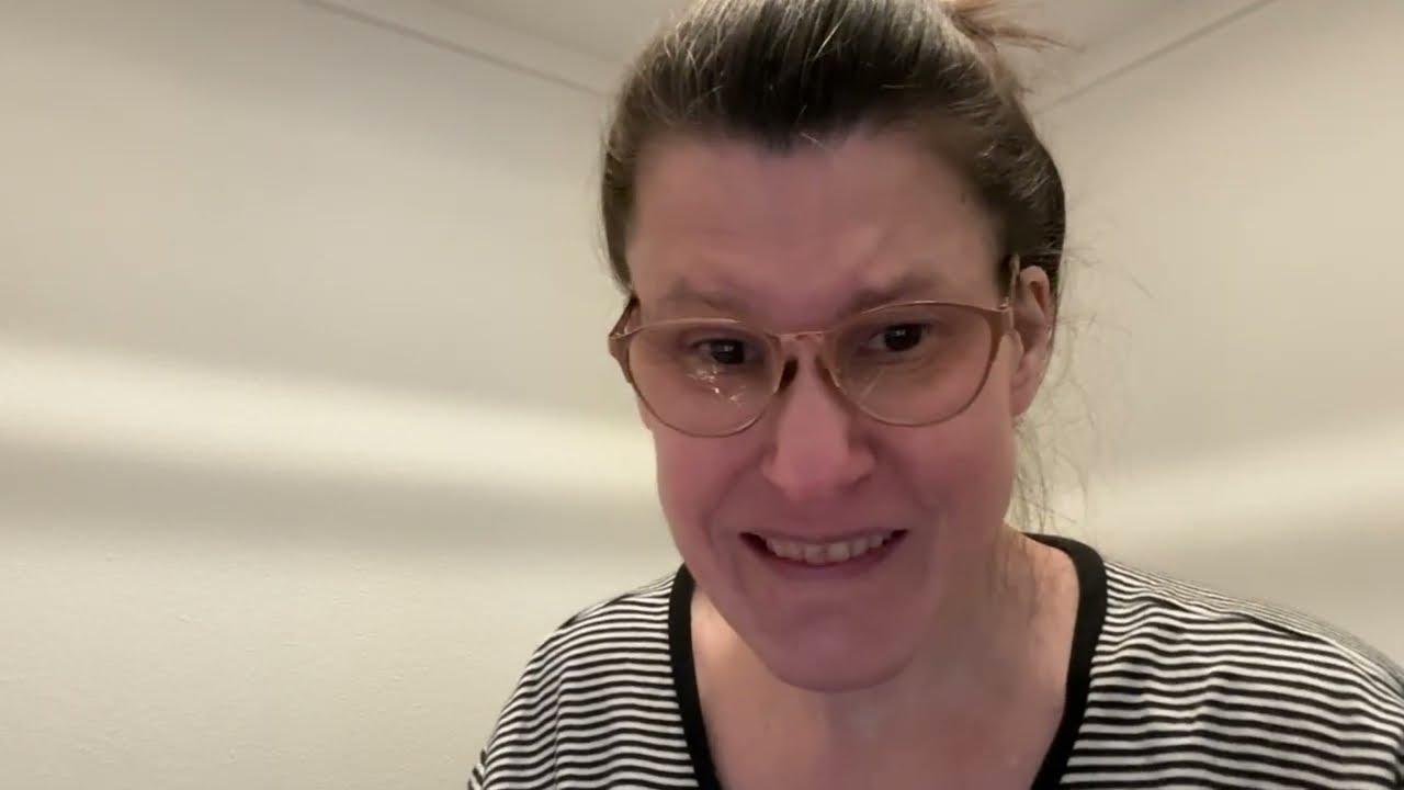 Happy BBBBRRRRRRRR ASMR style, update! Been here 2 weeks already! xoxoxoxo