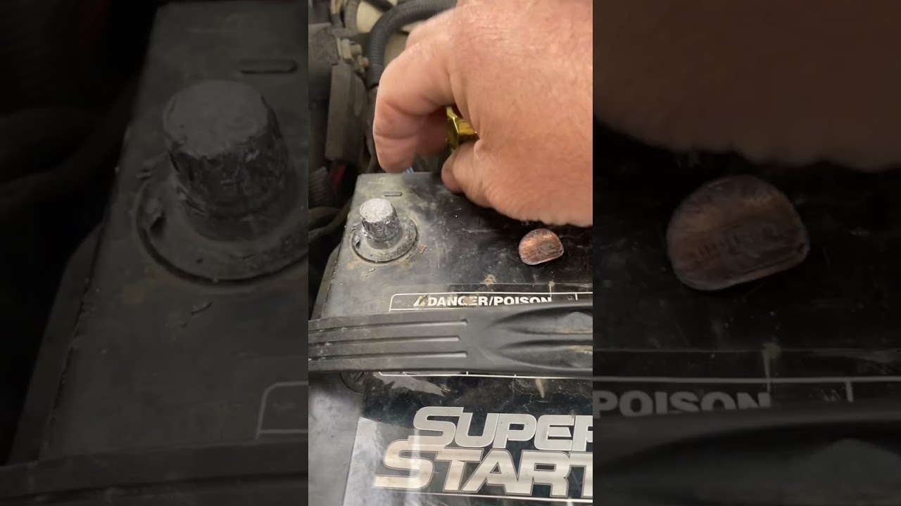 Что делать, если клемма аккумулятора ослабла?