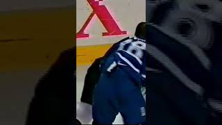Celebrity Tie Domi reverse jerseys Rob Ray. #nhlfights #hockeyfights #torontomapleleafs #buffalosabres Wealth