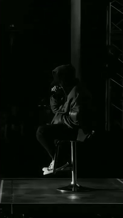 Masih ingat perjuangan jimin walaupun lagi sakit, tapi tidak mau mengecewakan army 😭 #Jimin #Bts