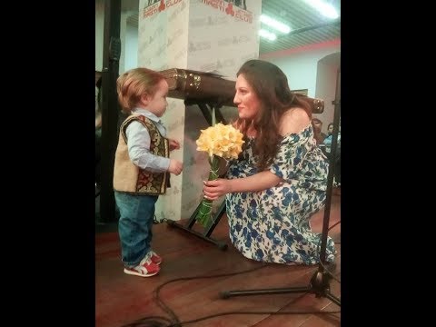 დიანა ლომიძის (ქალი კამელიებით) პოეზიის საღამო „მაგთიკლუბში“ (პირველი ნაწილი)