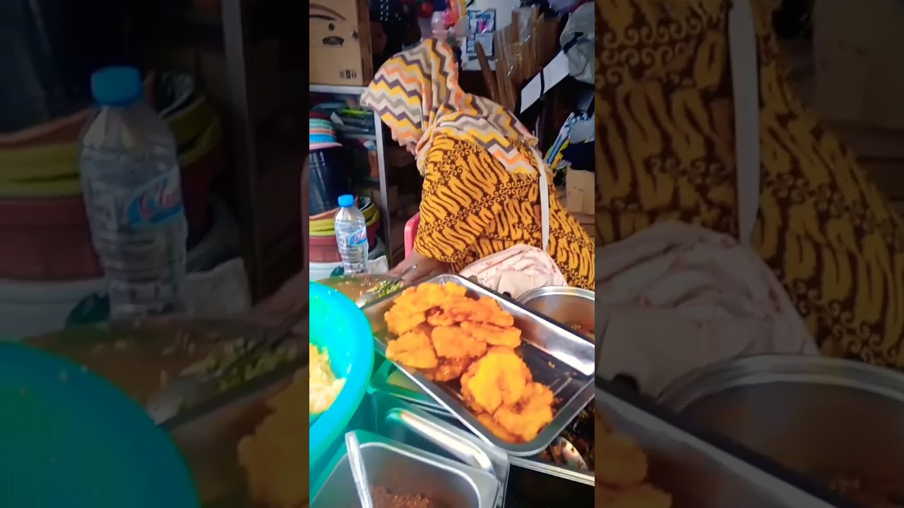 NASI CAMPUR UMI LATIFAH #shorts #bd #streetfood #bangkalan #my @d7oomy999 #surabaya #kilometer