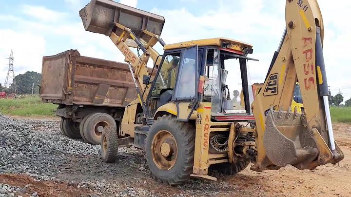 Old jcb 3dx loading tipper truck || Lorry truck loaded by jcb 3dx || All about Tractors and Jcb