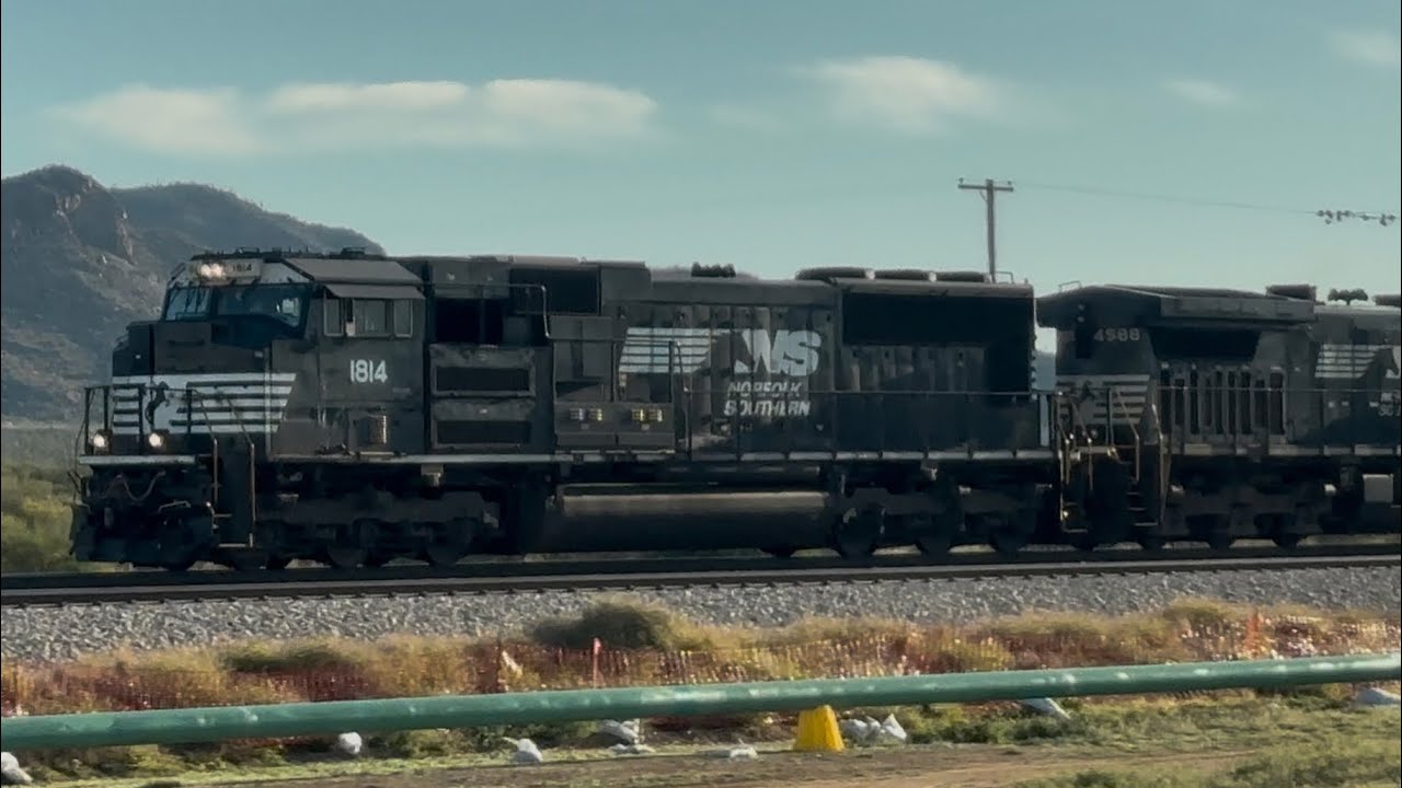 Chasing and Pacing Norfolk Southern on the Union Pacific Sunset Route!