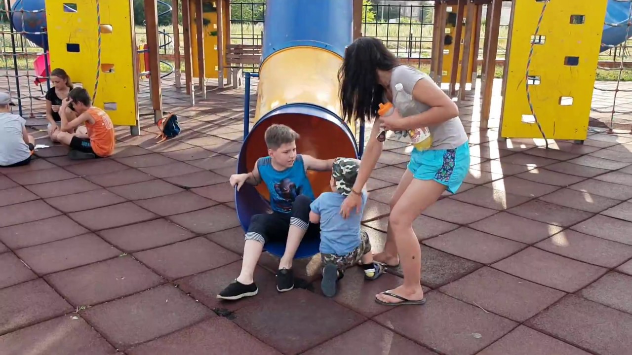г. Калач - дет. Площадка/ Макс и Владик/ - YouTube