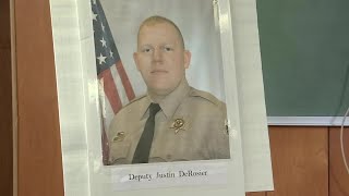 Cowlitz Co. deputy shot and killed in Kalama, search for suspect continues