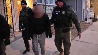 ICE agents execute search warrant in Southside Lansing