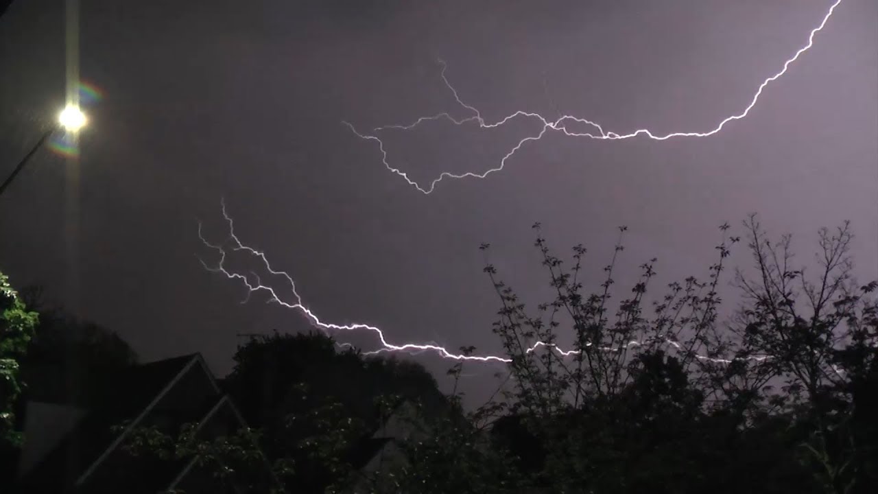 Queens, NY Lightning Thunderstorms - 5/10/2018