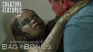 A Writer’s Block Broken… By Horror (ft Pierce Brosnan) | Bag Of Bones | Creature Features
After months of grief, Mike finally breaks through his writer’s block. But peace doesn’t last long…
Watch Bag Of Bones (2011): https://www.amazon.co.uk/gp/video/detail/B01G7X09KO/ref=atv_dp_share_cu_r
Some of the links in above are affiliate links, we may earn a small commission if you click through and make a purchase.
Don’t forget to ‘Like’ this video and subscribe to the Creature Features channel: https://www.youtube.com/c/creaturefeaturesclips
After his wifes sudden death, a bestselling author returns to his cabin retreat, where he receives paranormal visitations and becomes involved in a custody battle.
#bagofbones #stephenking #piercebrosnan #horrormovies #movieclip #heartbreaking #author #death #creaturefeatures
A Writer’s Block Broken… By Horror (ft Pierce Brosnan) | Bag Of Bones | Creature Features
https://www.youtube.com/c/creaturefeaturesclips?sub_confirmation=1 A Writer’s Block Broken… By Horror (ft Pierce Brosnan) | Bag Of Bones | Creature Features