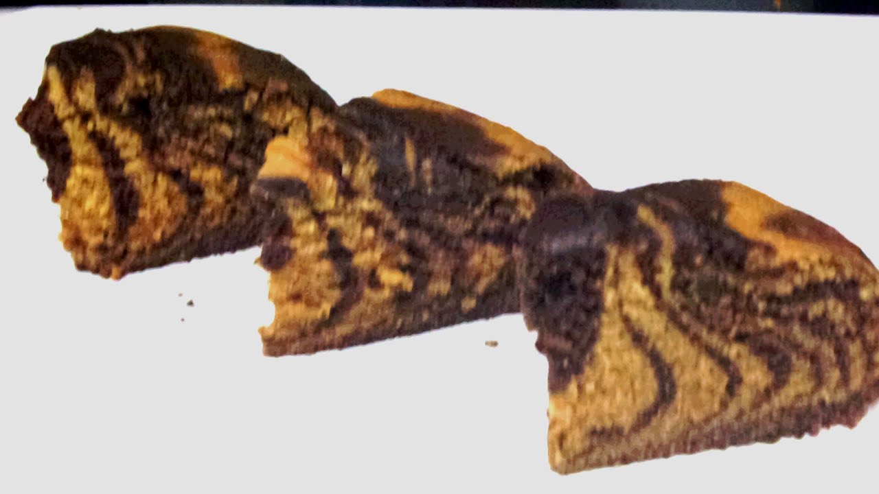 Chocolate Biscuit Cake in Pressure Cooker / Zebra Cake in Cooker /How to make Biscuit Cake in