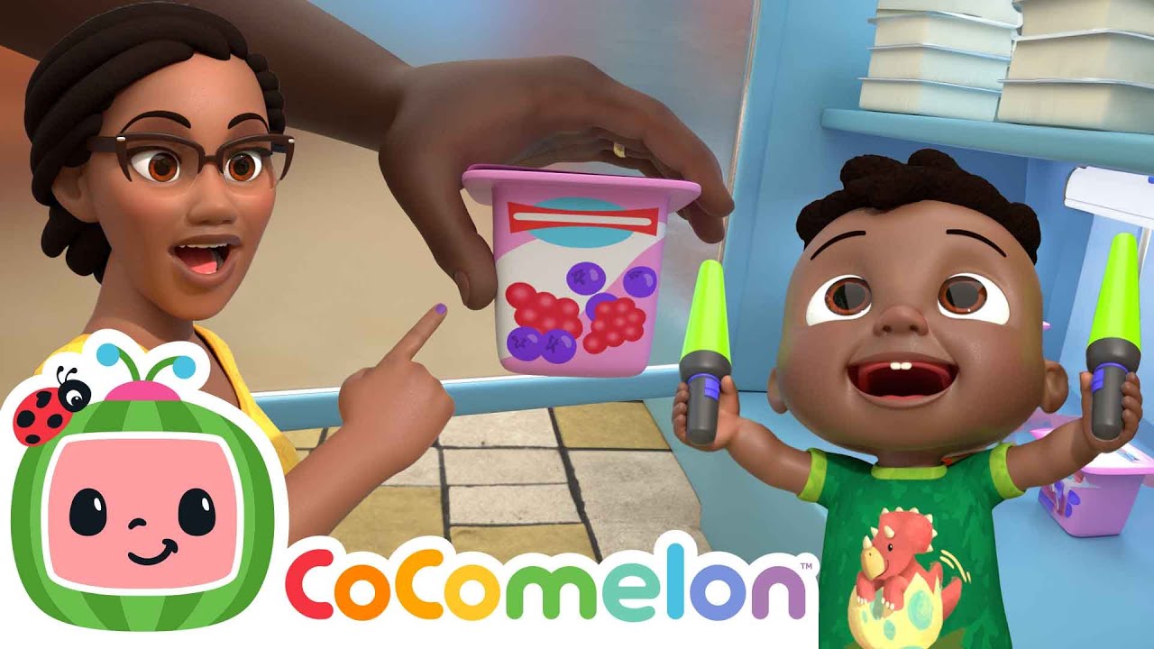 Grocery Store Red Light Green Light | It's Cody Time 🍉 | CoComelon ...