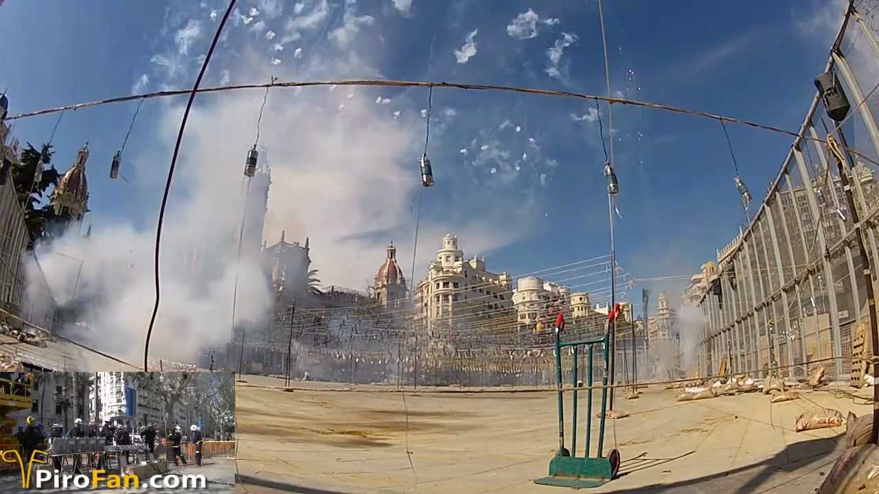 Pirotecnia Ricardo Caballer - Mascletà 19 de Marzo Fallas 2013