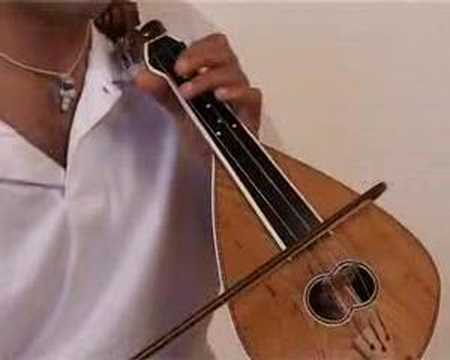Learn To Play "Kalamatiano Argaleios" On The Cretan Lyra