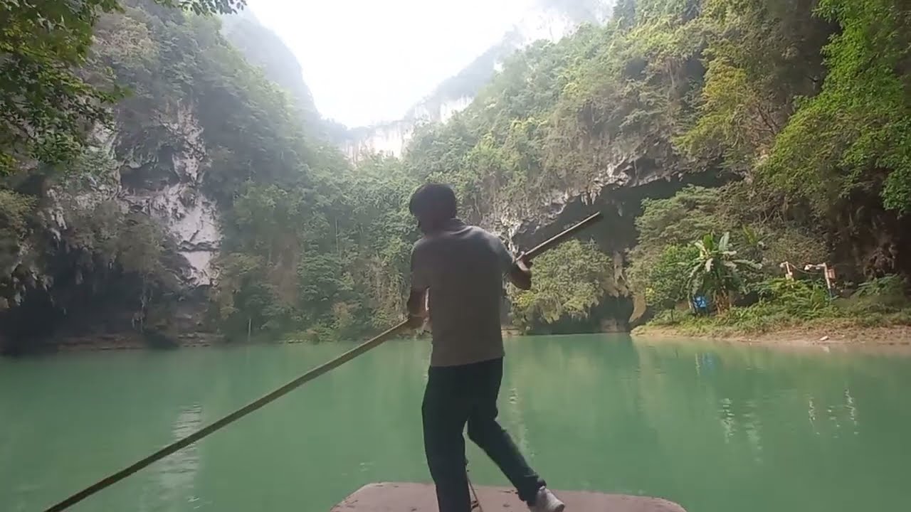 Sanmenhai Water Caves, Boating through caves | Exploring China