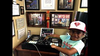 DJ Arch Jnr Drops A Hot Birthday House Mix Using Reloop Mixon 4 With Djay Pro On An Ipad (7yrs old)