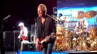 Fleetwood Mac - Go Your Own Way - Pepsi Center - Denver - 4-1-2015