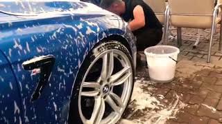 BMW F30 yıkama videosu.