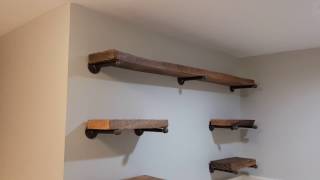 With this quick video I want to show you a way of decorating a wall with some very rustic yet beautiful shelves, the main materials are 