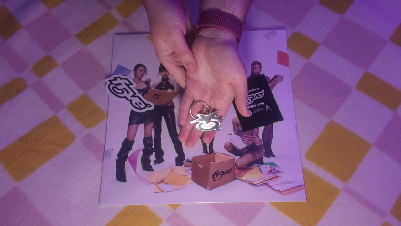 ASMR soft spoken f5ve sequence 01 merch and vinyl unboxing 5️⃣⌚️⭐️