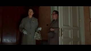 Dulcie Smart Cloud Atlas Cat Scene