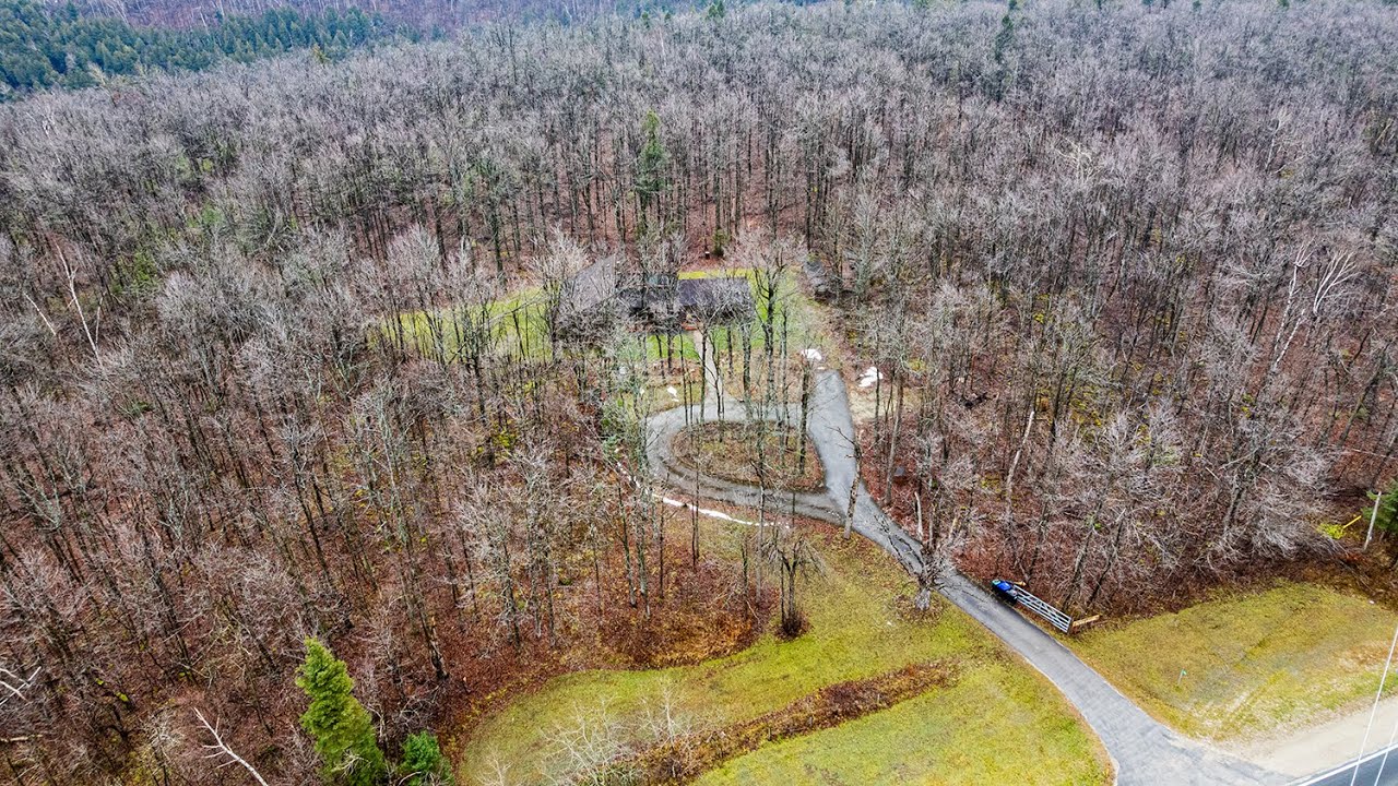 1415 County Rd 124, Clearview