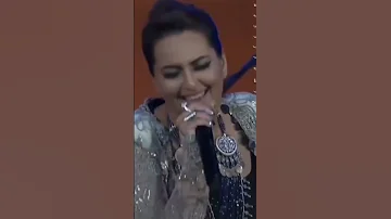 MIKA SINGH AND SONAKSHI SINHA PERFORMING LIVE TOGETHER 